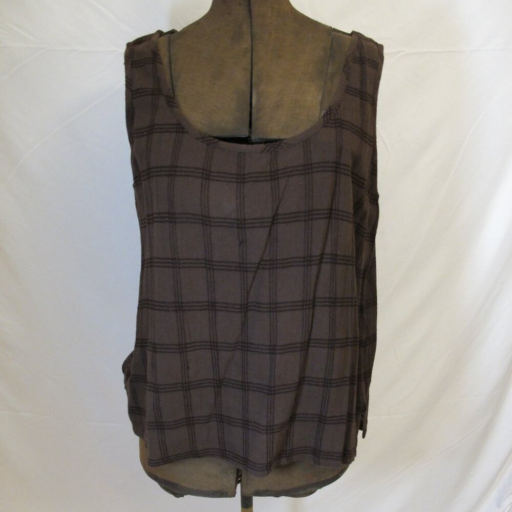 St. Germain Petite dark brown windowpane top  XL
